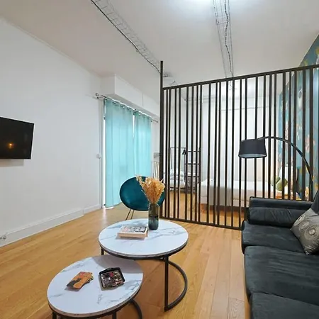Apartment Fresh Large For 4 *
